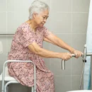 What Stage Of Dementia Is Not Bathing? And Why Don’t They Want To Bathe? image